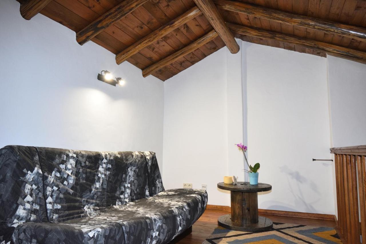 Casa Coriska Holiday home